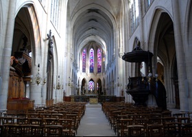 saint germain l auxerrois church in paris inside